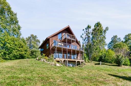 6176 Highway 61, Silver Bay, MN 55614
