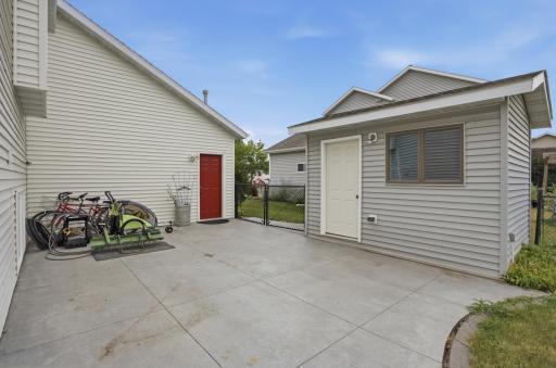 3526 46th Avenue S, Fargo, ND 58104