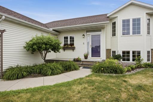 3526 46th Avenue S, Fargo, ND 58104