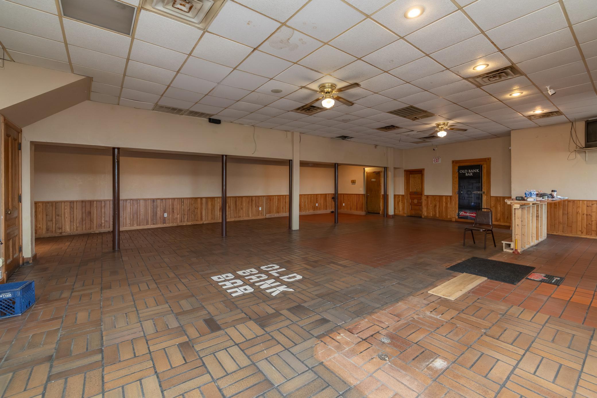 Overall view of the main floor