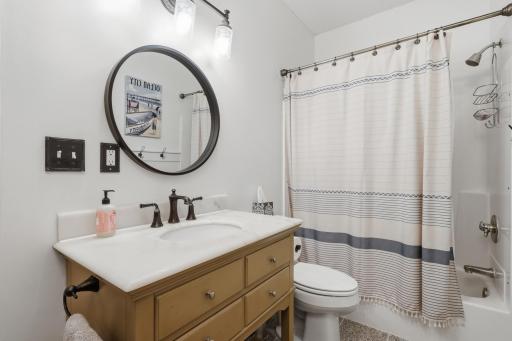1809 Michigan Drive, Northfield, MN 55057
