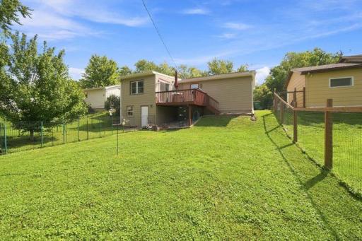 912 S 3rd Avenue, Albert Lea, MN 56007