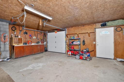 21427 Airport Road, Grand Rapids, MN 55744