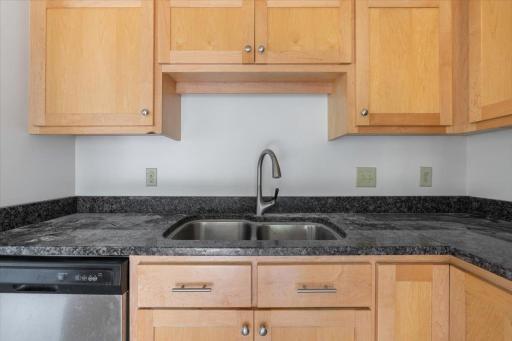 2640 Shenandoah Lane N, Plymouth, MN 55447