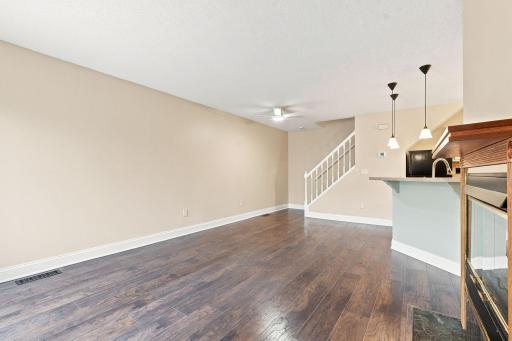 1770 Donegal Drive, 10, Woodbury, MN 55125