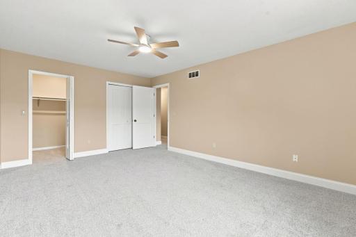 1770 Donegal Drive, 10, Woodbury, MN 55125