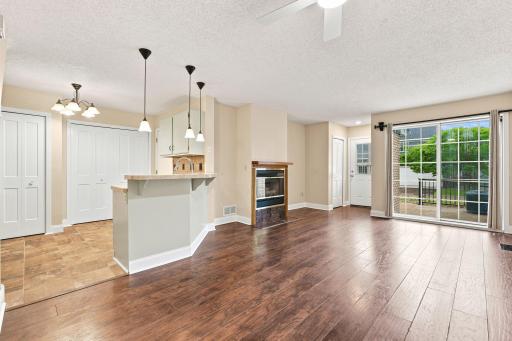 1770 Donegal Drive, 10, Woodbury, MN 55125