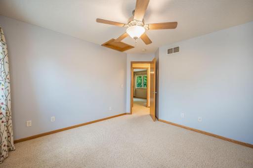 47 Eagle Ridge Trail North Mankato MN-38.jpg