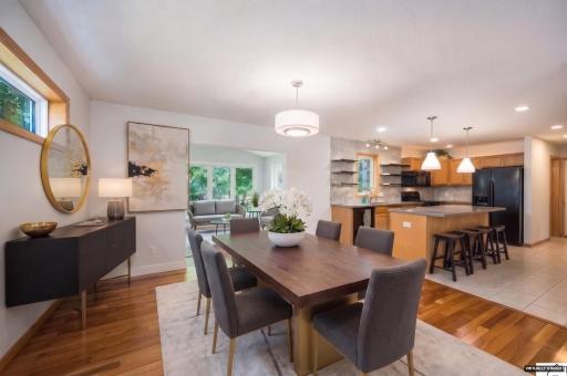 Dining_Room_MLS.jpg