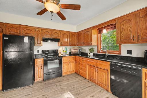 536 218th Avenue NE, Cedar, MN 55011