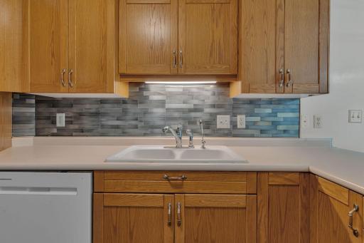 805 26th Avenue SW, Willmar, MN 56201