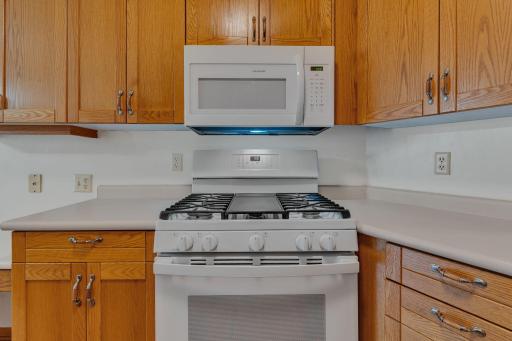 805 26th Avenue SW, Willmar, MN 56201