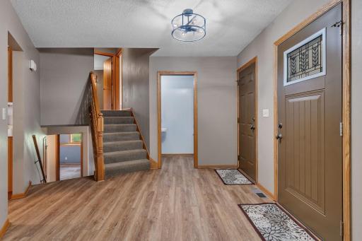 805 26th Avenue SW, Willmar, MN 56201