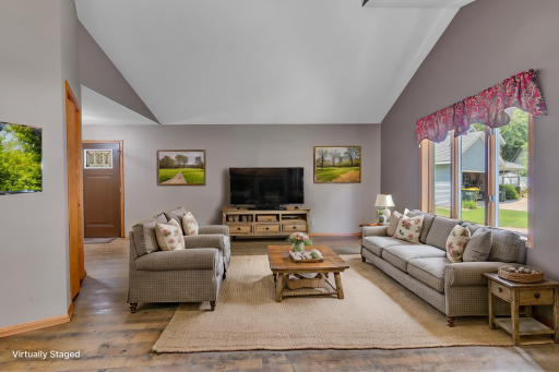 805 26th Avenue SW, Willmar, MN 56201