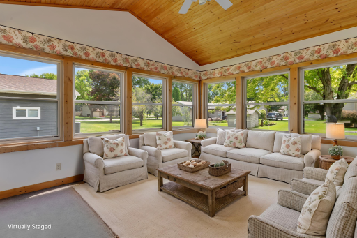805 26th Avenue SW, Willmar, MN 56201