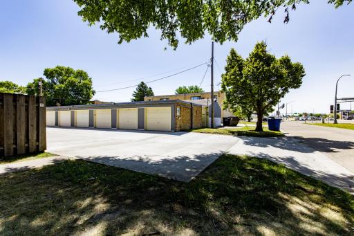 801 23rd Avenue S, Moorhead, MN 56560