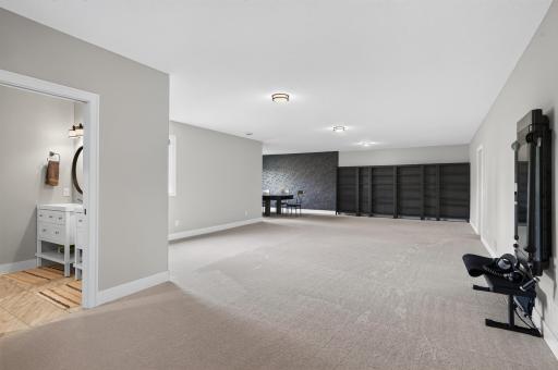 19990 Fairlawn Avenue, Prior Lake, MN 55372