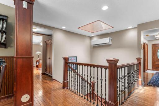 6191 Crackleberry Trail, Woodbury, MN 55129