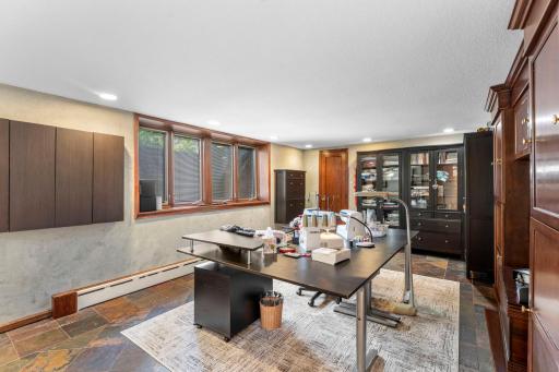 6191 Crackleberry Trail, Woodbury, MN 55129