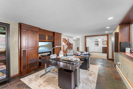 6191 Crackleberry Trail, Woodbury, MN 55129