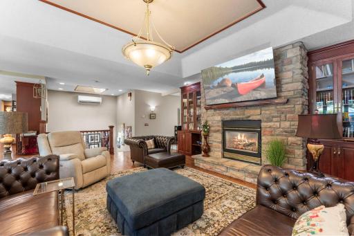 6191 Crackleberry Trail, Woodbury, MN 55129
