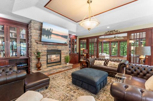 6191 Crackleberry Trail, Woodbury, MN 55129