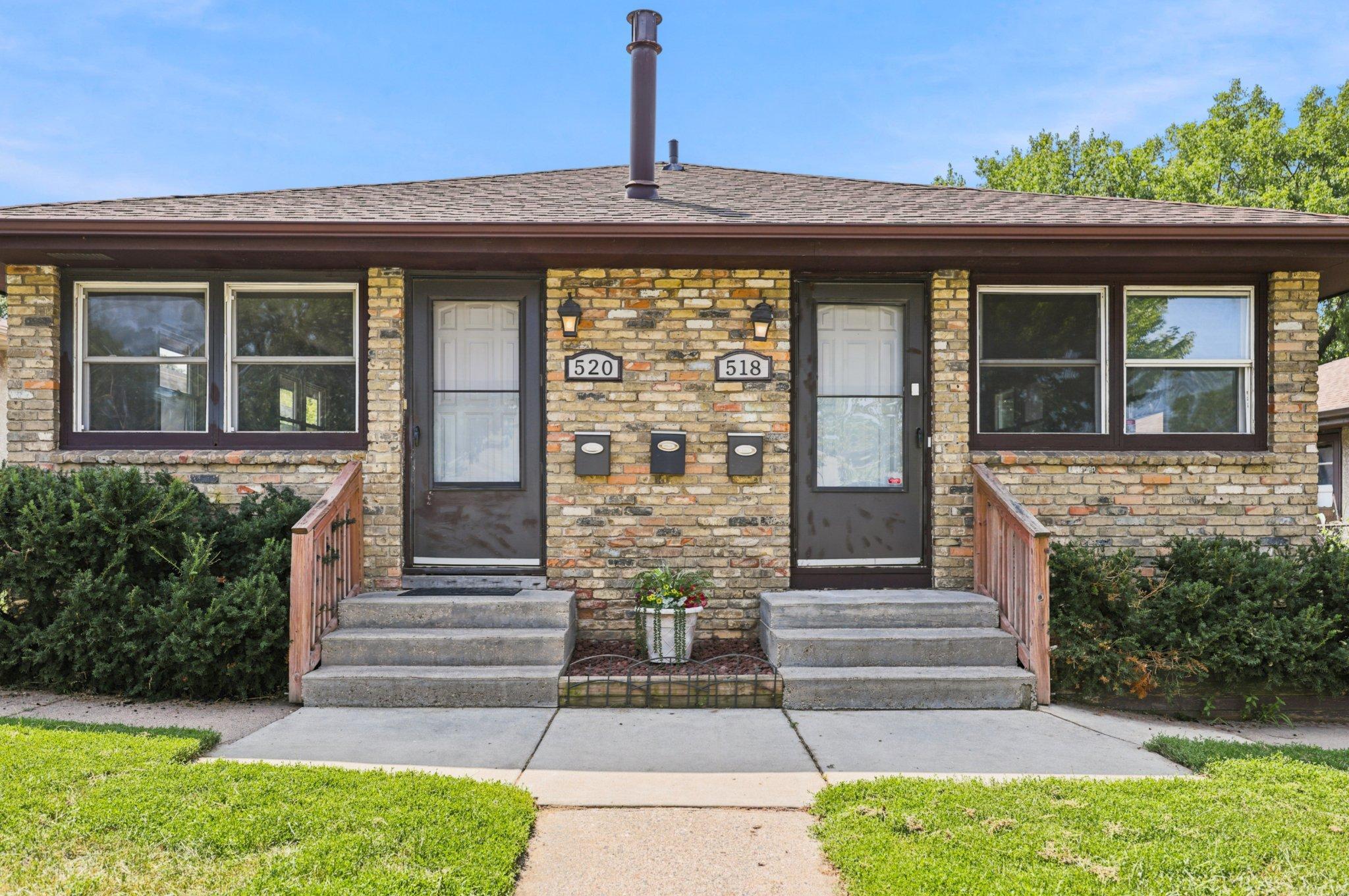 518_37th_Ave_NE_Minneapolis_MN_55421_USA_004.jpg
