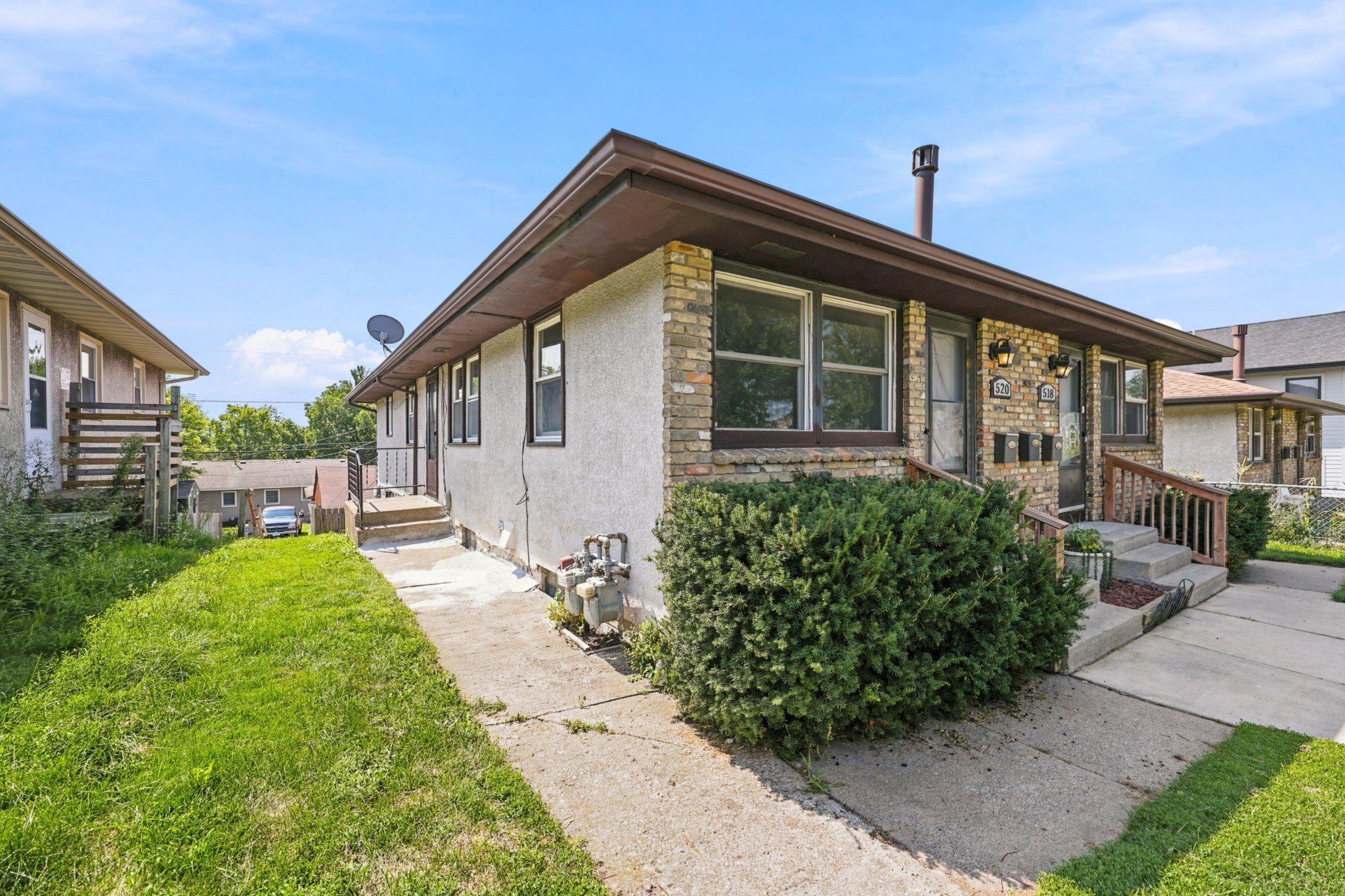 518_37th_Ave_NE_Minneapolis_MN_55421_USA_007.jpg