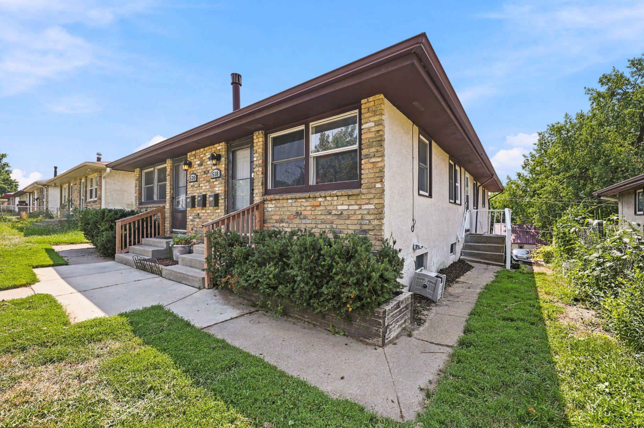 518_37th_Ave_NE_Minneapolis_MN_55421_USA_005.jpg