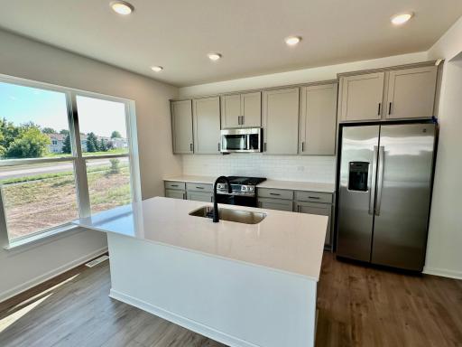 1473 Philipp Way, Shakopee, MN 55379