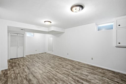 7610 Heritage Road, Eden Prairie, MN 55346