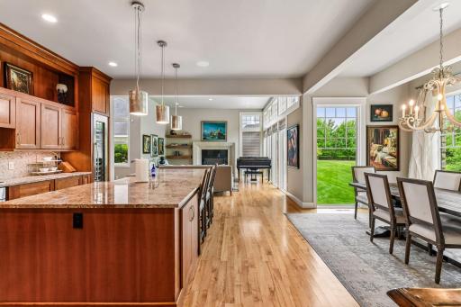 2224 Portico Green, Wayzata, MN 55391