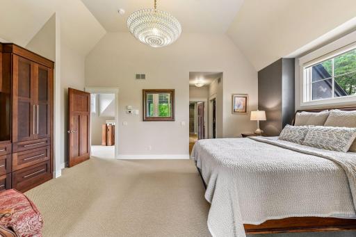 2224 Portico Green, Wayzata, MN 55391