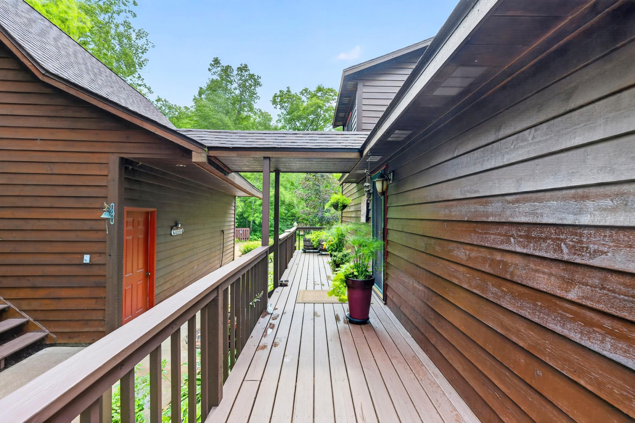 Full length side porch.