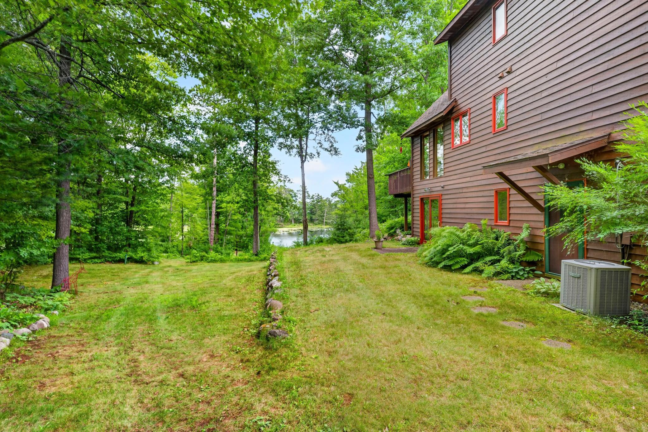 Side view towards the lake.