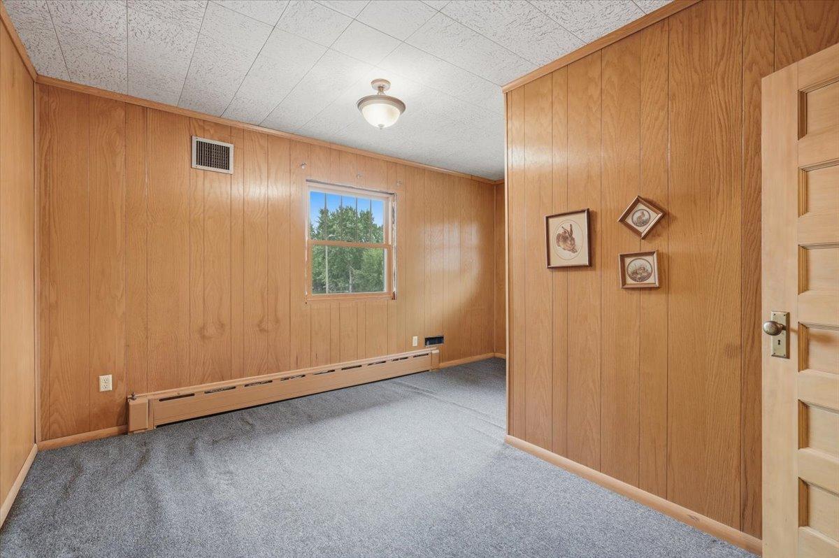 21-Meeting Room.jpg