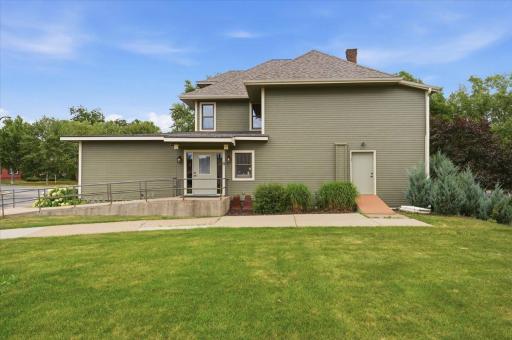 307 S Arch Avenue, New Richmond, WI 54017