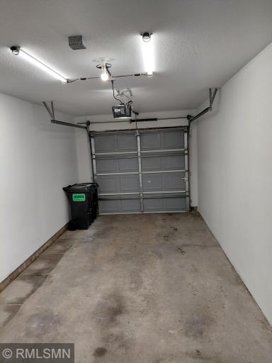 5237 Balmoral lane garage #1.jpg