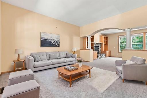 655 Lexie Court, Eagan, MN 55123