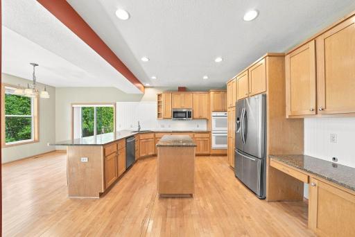 655 Lexie Court, Eagan, MN 55123