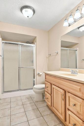 655 Lexie Court, Eagan, MN 55123