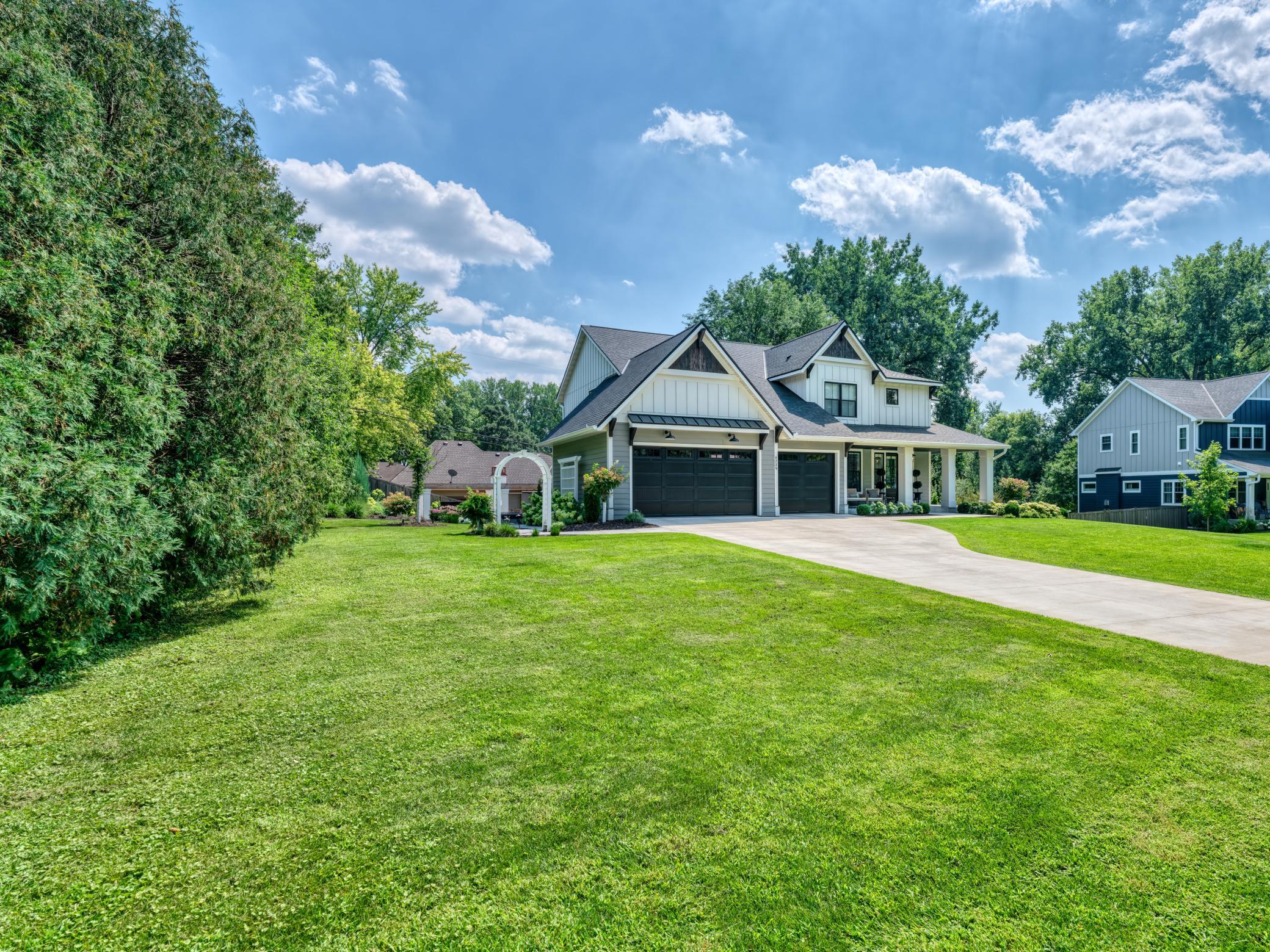 Flat Front Side Yard