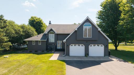 12 Lake Shetek Drive, Slayton, MN 56172