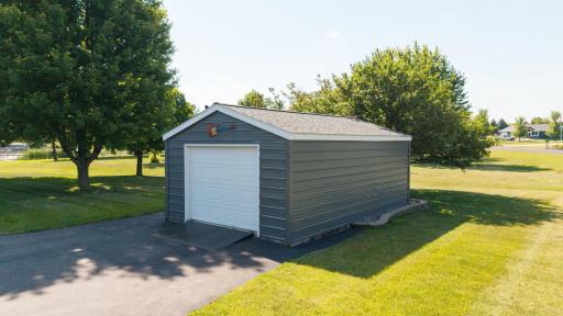 12 Lake Shetek Drive, Slayton, MN 56172