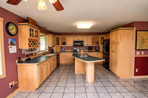 12 Lake Shetek Drive, Slayton, MN 56172