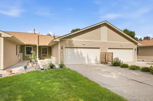 3 bed, 2 baths, 2 car insulated garage. Convenient one level living