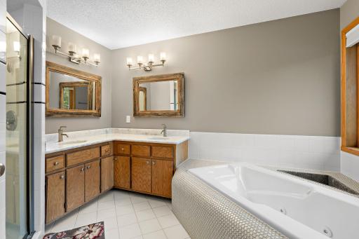 14175 88th Place N, Maple Grove, MN 55369