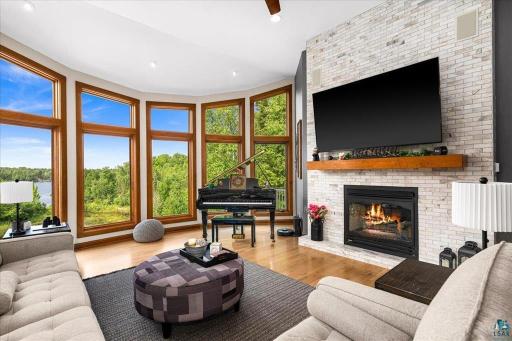 6906 W Van Road, Duluth, MN 55803