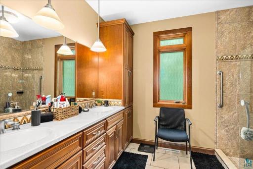 6906 W Van Road, Duluth, MN 55803