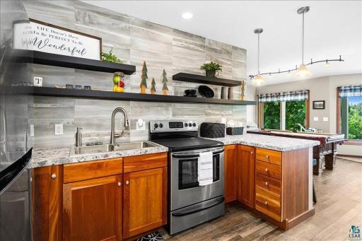 6906 W Van Road, Duluth, MN 55803